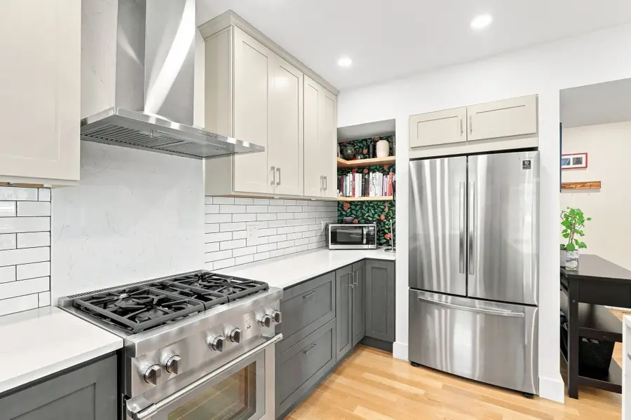 34 Heath St #3, Somerville, MA 02145 - #3