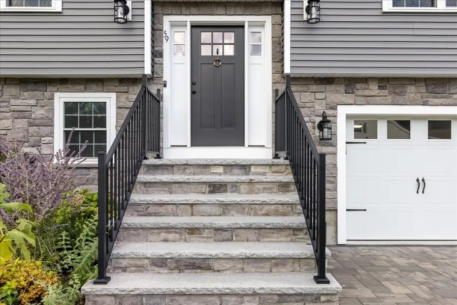 59 Riverview Ave, Danvers, MA 01923 - #3
