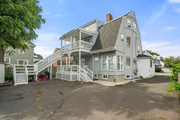 190 Pleasant St, Winthrop, MA 02152