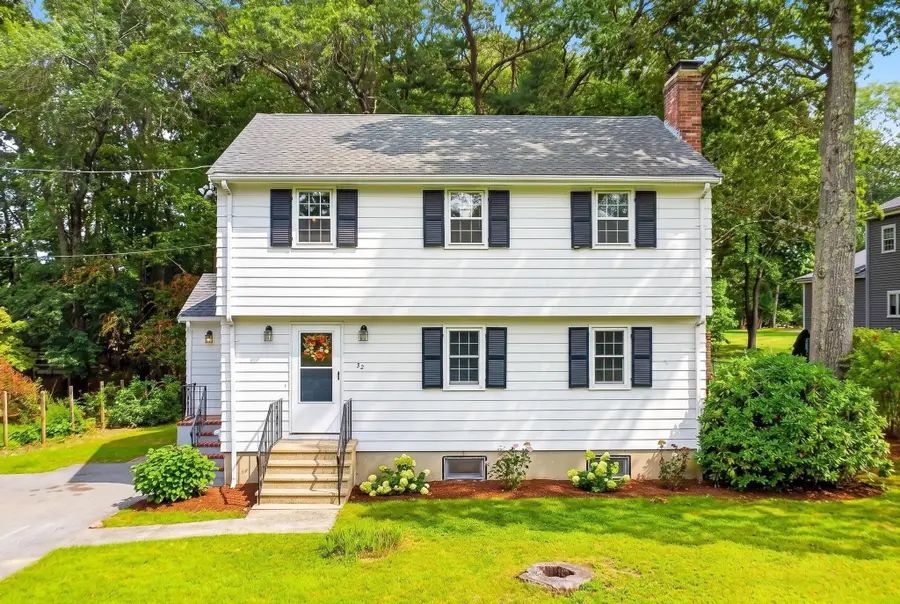 32 Dividence Rd, Reading, MA 01867 - #3