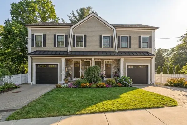 210 Evelyn #210, Newton, MA 02468