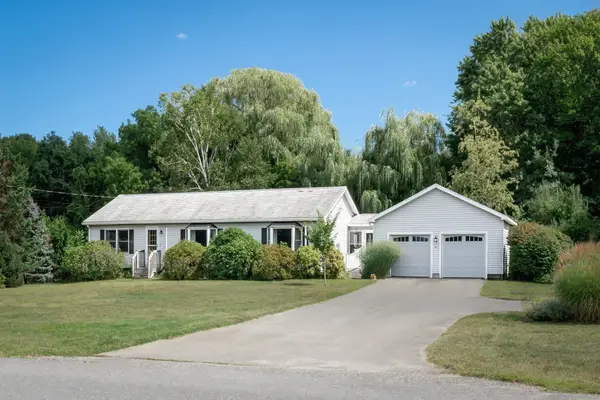 45 Town Farm Rd, Ipswich, MA 01938