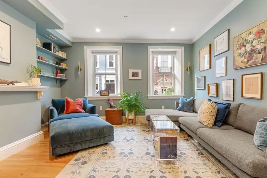 33 Winthrop Street #1, Boston, MA 02129 - #3