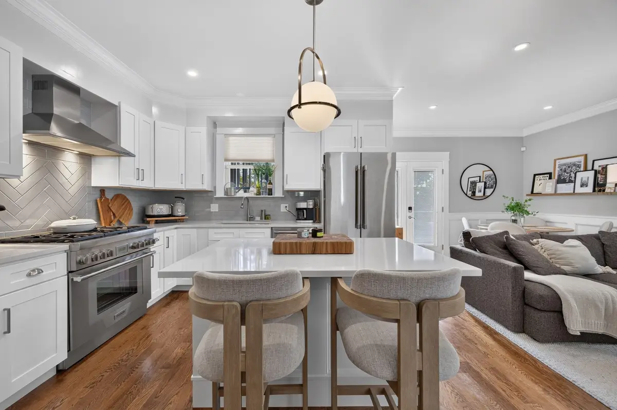 19 Fenwick St #1, Somerville, MA 02145 - #1