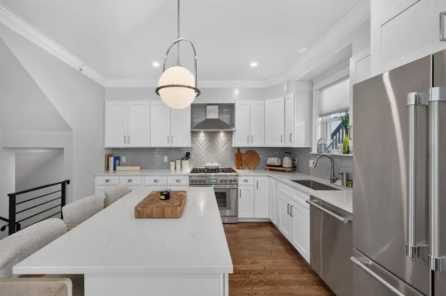 19 Fenwick St #1, Somerville, MA 02145 - #2