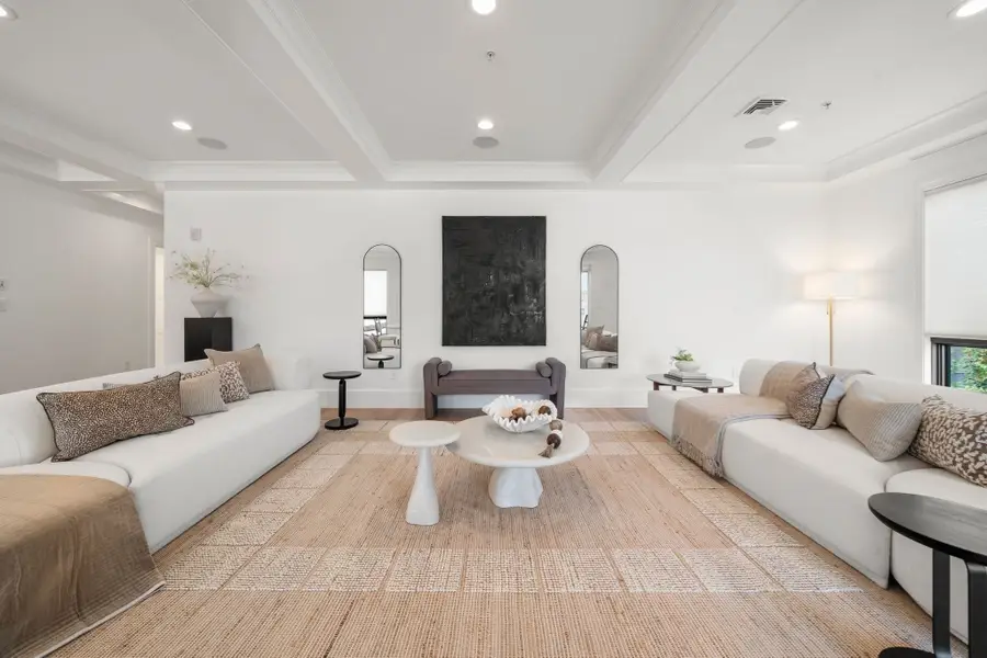 377 W 1st St #7, Boston, MA 02127 - #2