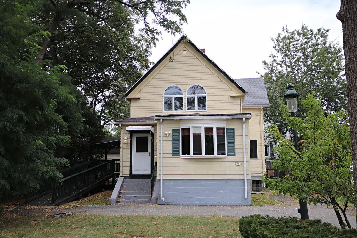 14 Dodge St, Malden, MA 02148 - #1