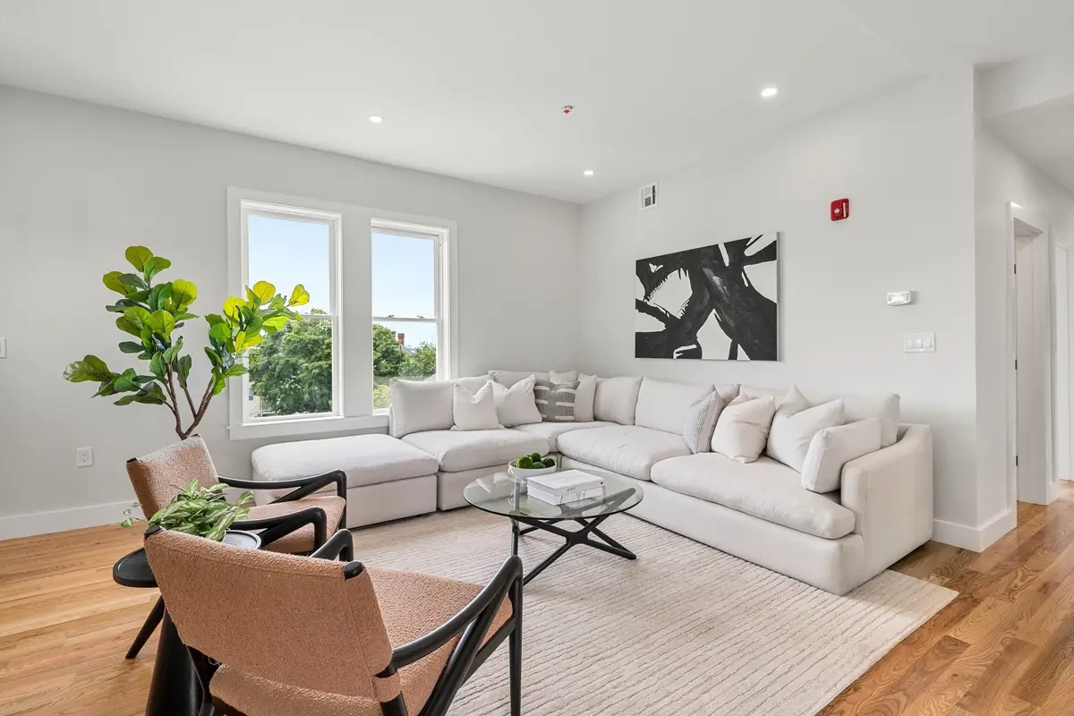 1088 Saratoga St #C, Boston, MA 02128 - #1