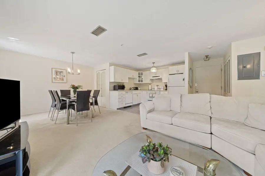 459 Willard Street #202, Quincy, MA 02169 - #3