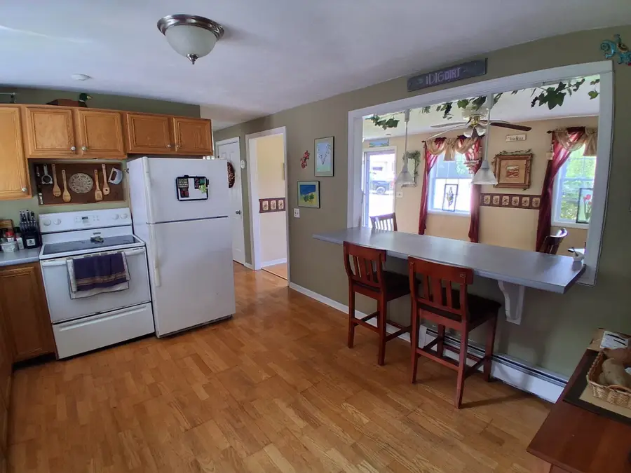 10 Marcam Village Rd #10, North Oxford, MA 01537 - #3