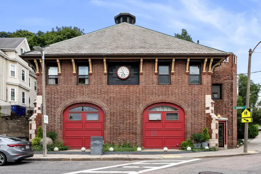 16-18 Walk Hill Street #7, Boston, MA 02130 - #3