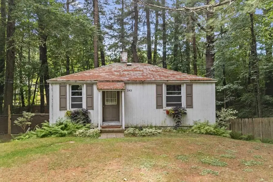 543-547 Quinapoxet St, Holden, MA 01522 - #2