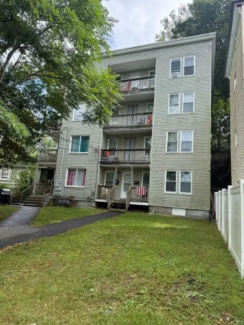 270 Fairmount St, Fitchburg, MA 01420