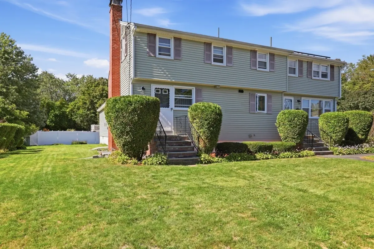 126 Montaup Ave, Dracut, MA 01826 - #1