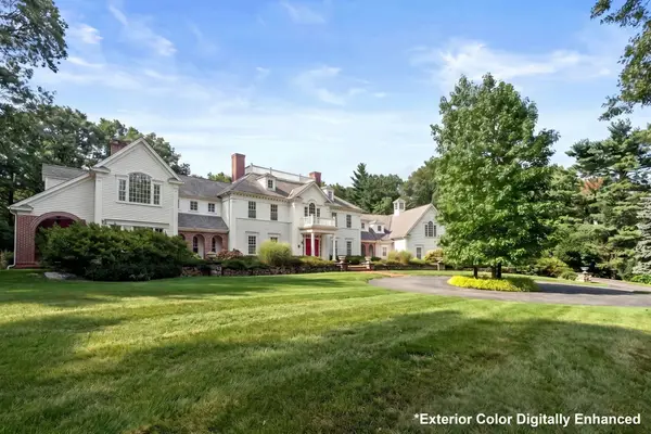 5 Hamlins Crossing, Dover, MA 02030