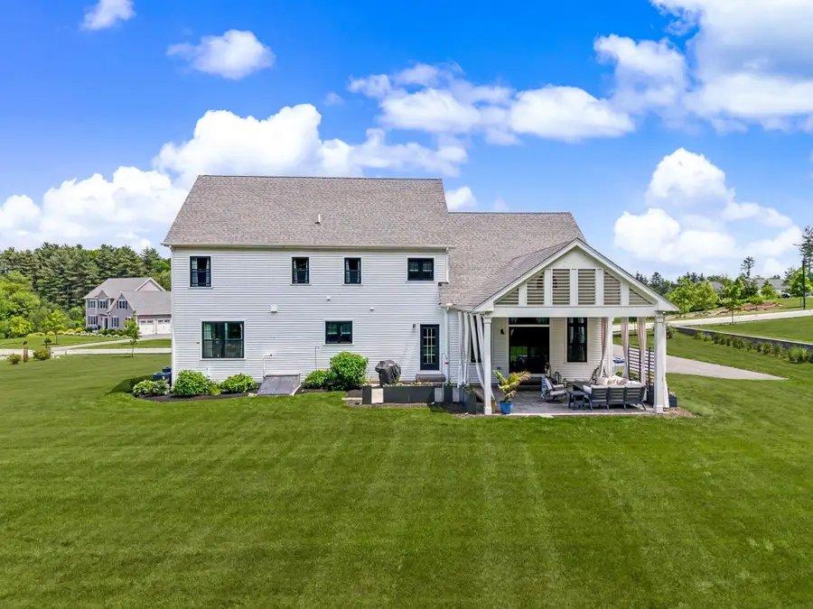 3 Conway Ln, Foxboro, MA 02035 - #3
