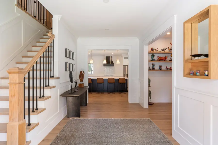 5 Travis Rd., Natick, MA 01760 - #2