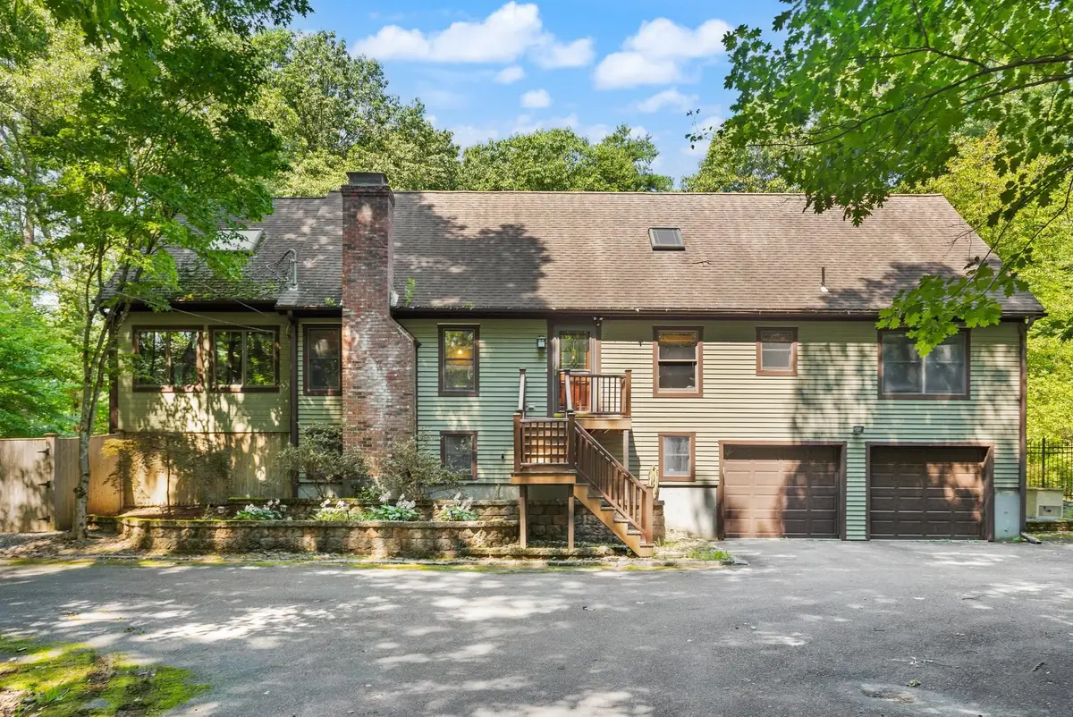 82 Corn Rd, Bolton, MA 01740 - #1