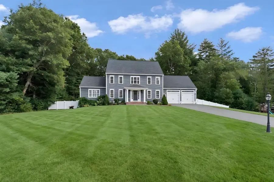 22 Whitmarsh Ln, East Bridgewater, MA 02333 - #2