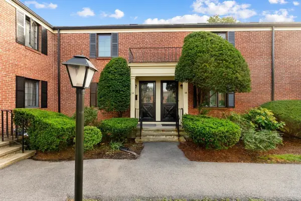 14 Grant Ave #14, Watertown, MA 02472