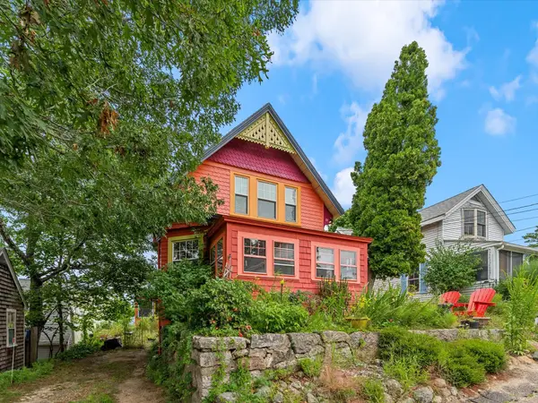 15 3rd St, Wareham, MA 02558