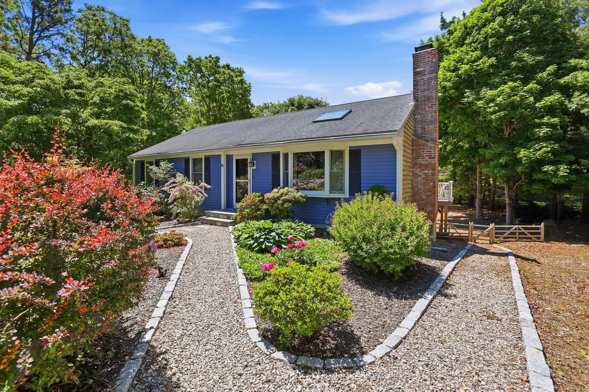 19 Ivest Circle, Falmouth, MA 02536 - #1
