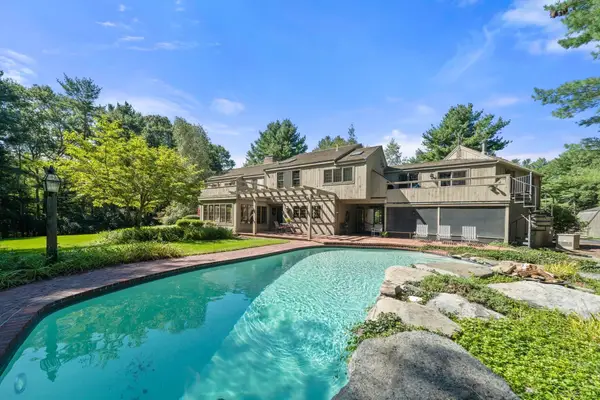 225 Mill Street, Raynham, MA 02767