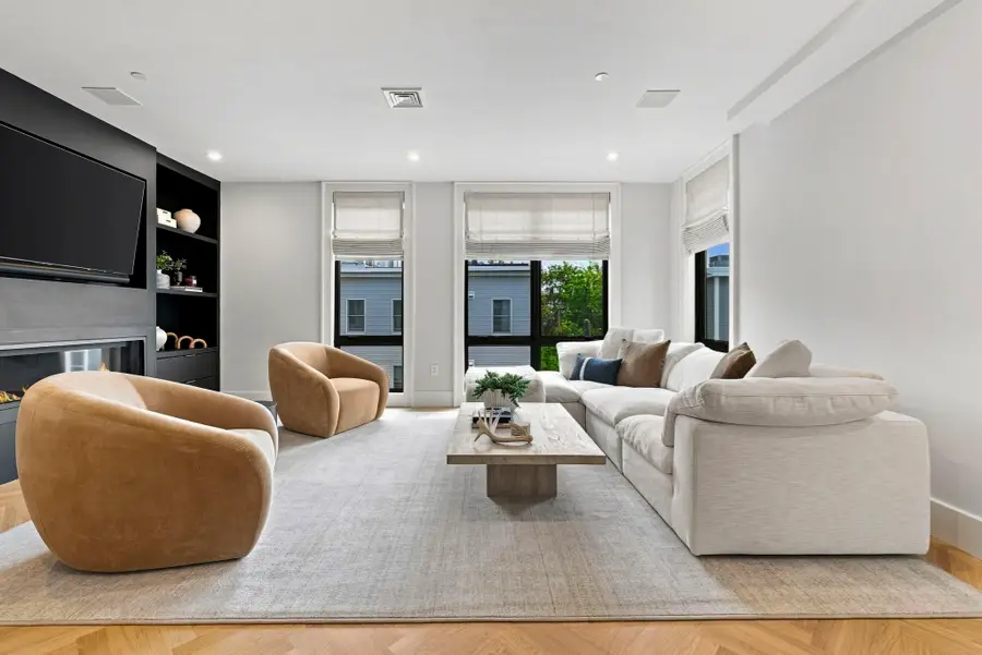 532 E. 3rd Street #PH5, Boston, MA 02127 - #3