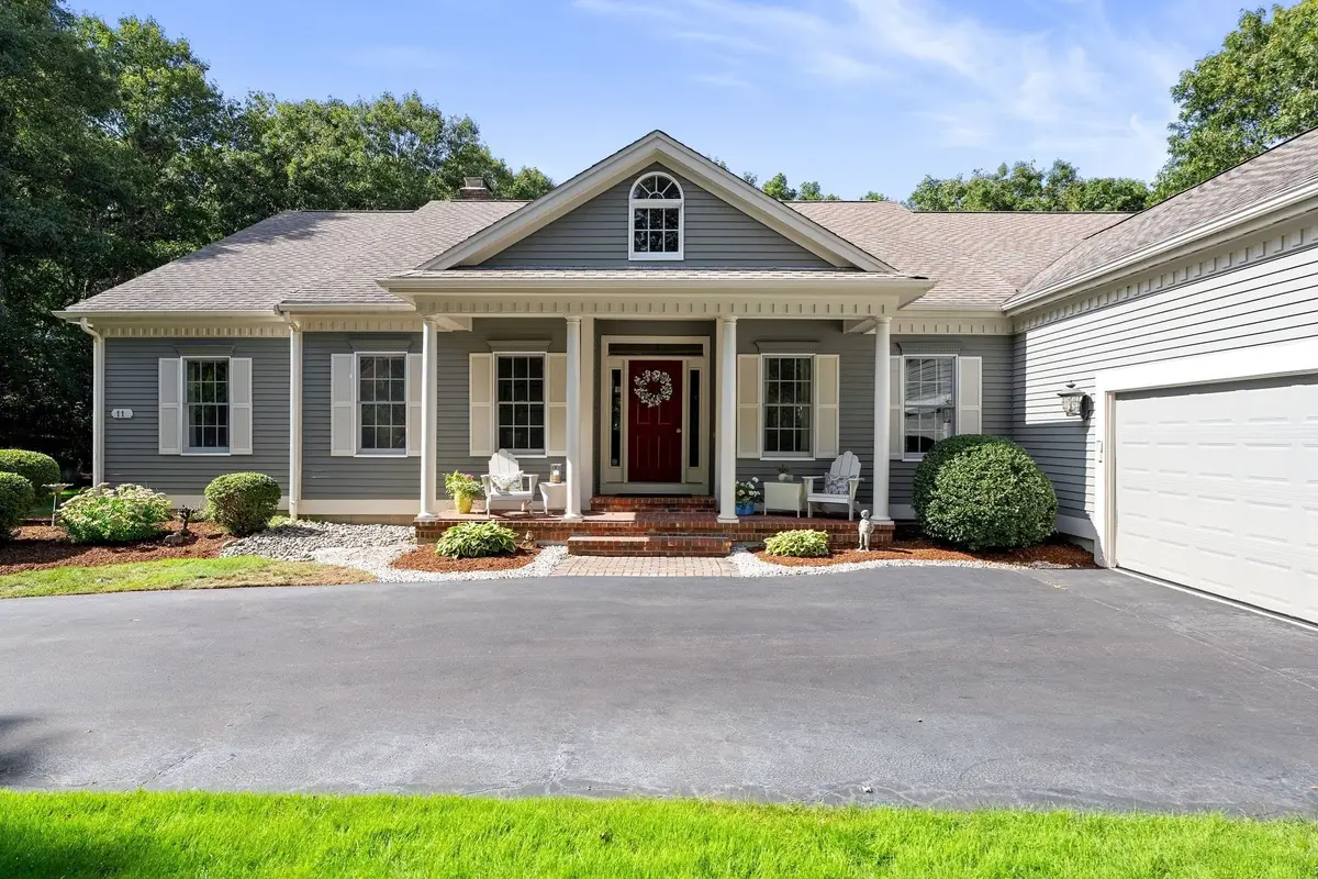 11 Sycamore Ave, Bourne, MA 02532 - #1
