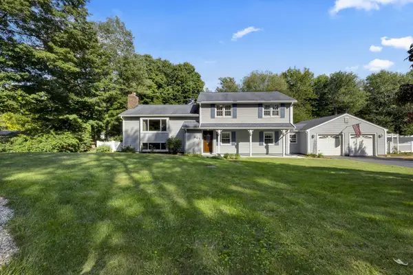 401 Cross St, Boylston, MA 01505