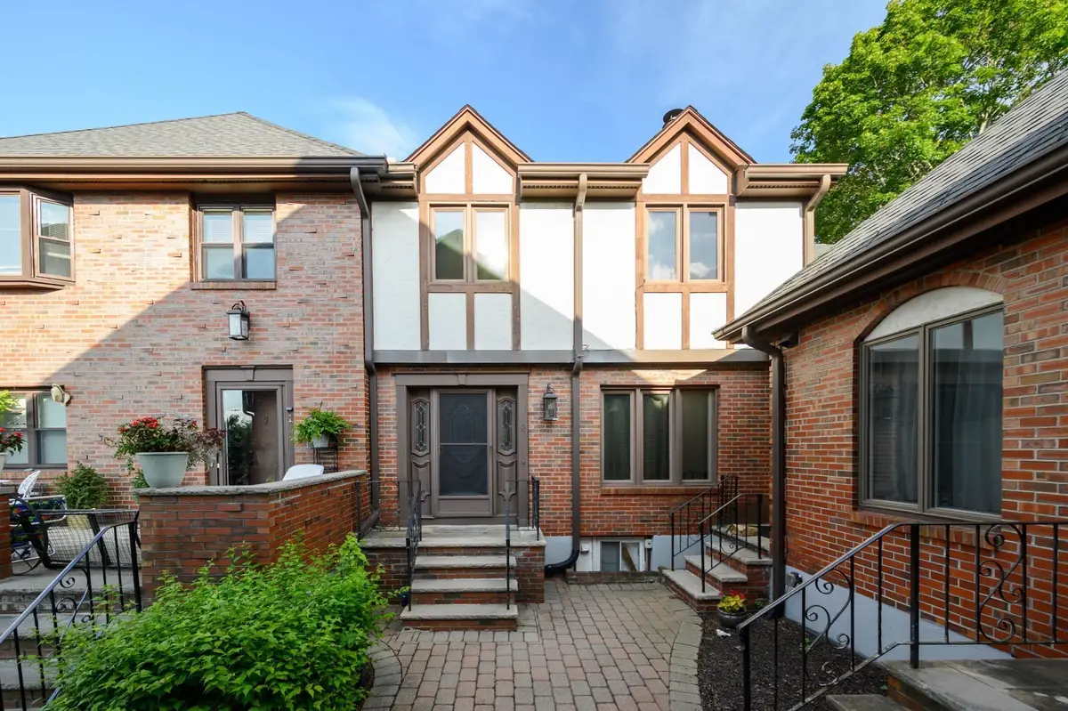 470 Adams St #2, Quincy, MA 02169 - #1