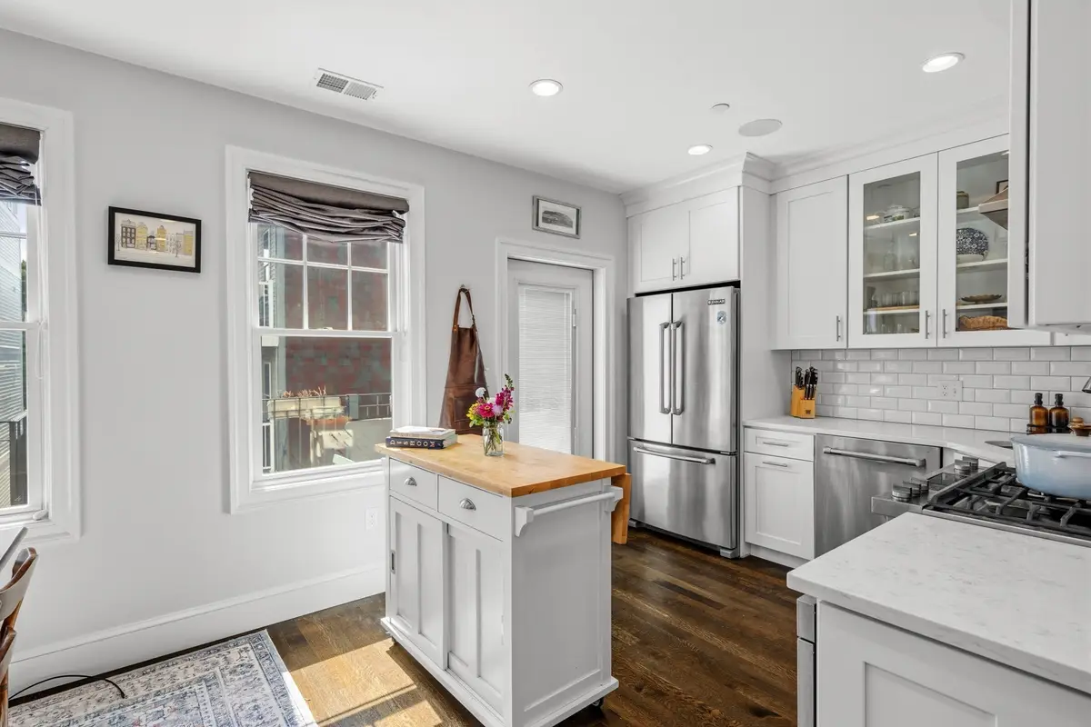213 W 5th St #2, Boston, MA 02127 - #1