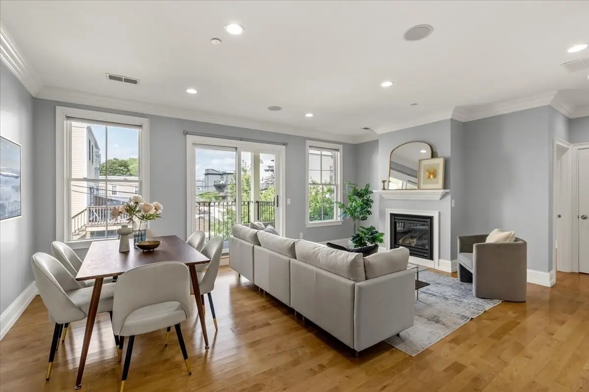 37 P Street #3, Boston, MA 02127 - #1