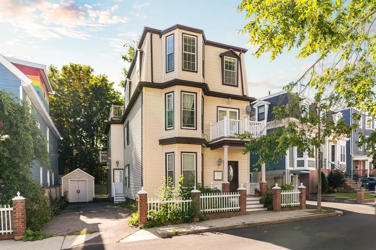 47 Moseley St #3, Boston, MA 02125 - #1