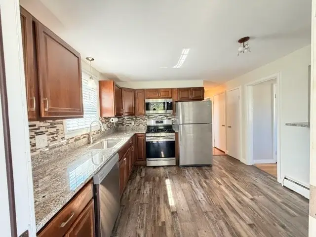 32 Breer Cir, Brockton, MA 02301 - #3