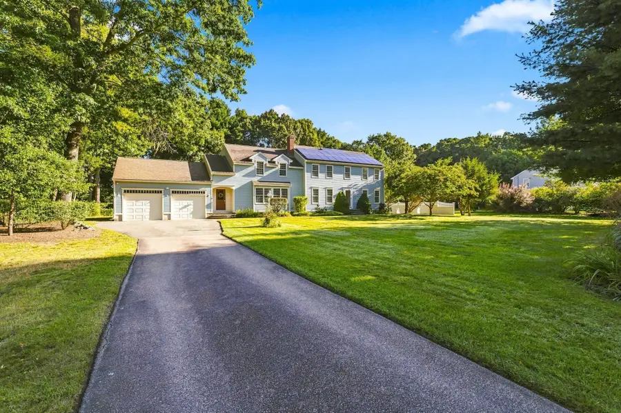 14 King Philip Path, Mendon, MA 01756 - #2