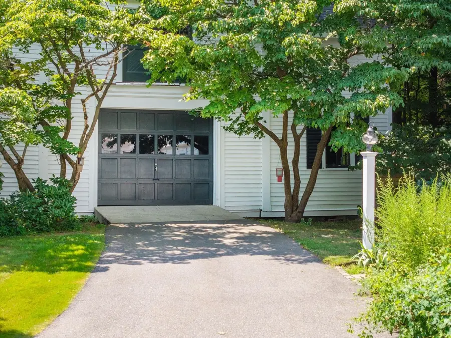 272 Fox Hill St, Westwood, MA 02090 - #3