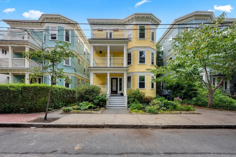 22 Fayette St #3, Cambridge, MA 02139 - #2