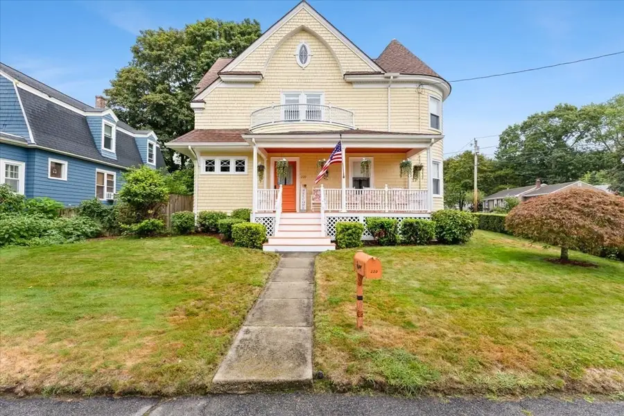 220 Smith St, North Attleboro, MA 02760 - #2