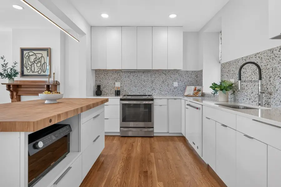 44 Beacon St #4, Chelsea, MA 02150 - #3