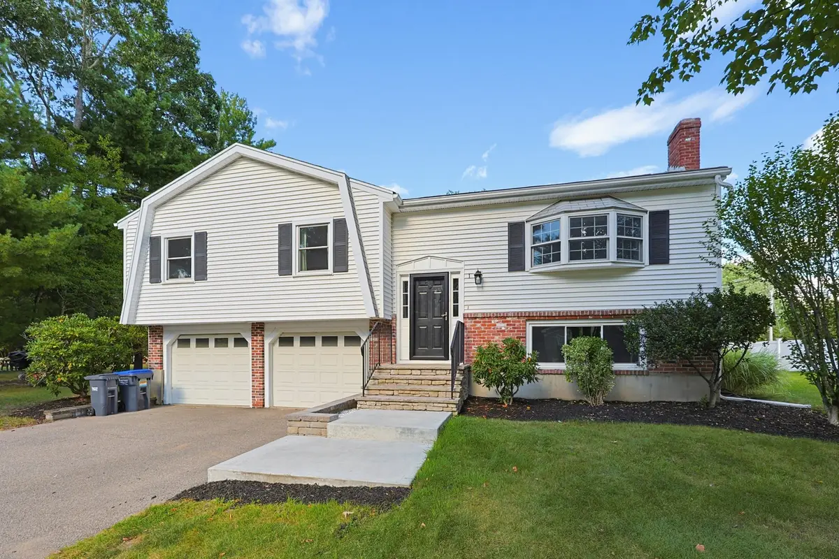 1 Garrison Dr, Plainville, MA 02762 - #1