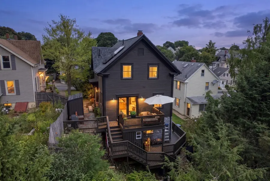 13 Phillips St, Salem, MA 01970 - #3