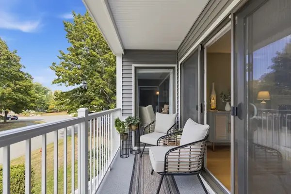 1100 Salem Street #32, Lynnfield, MA 01940