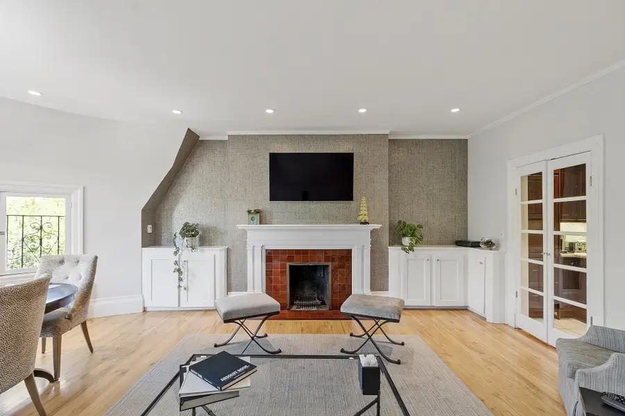 178 Commonwealth #7, Boston, MA 02116 - #3