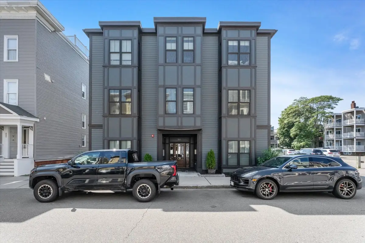 861 E 2nd St #3, Boston, MA 02127 - #1