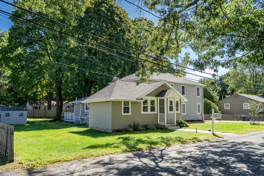 13 Milford Ave, Natick, MA 01760 - #3