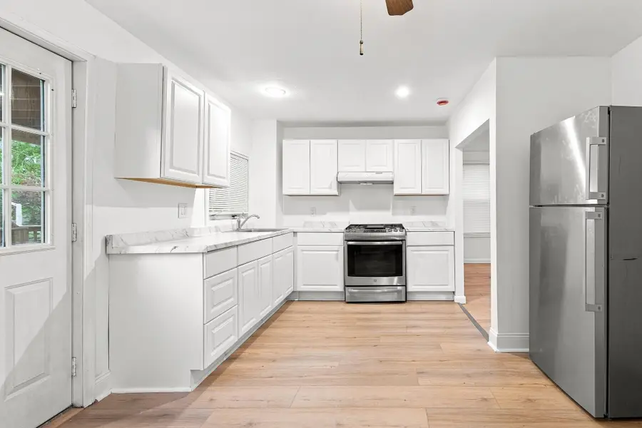 650 Third, Fall River, MA 02721 - #3