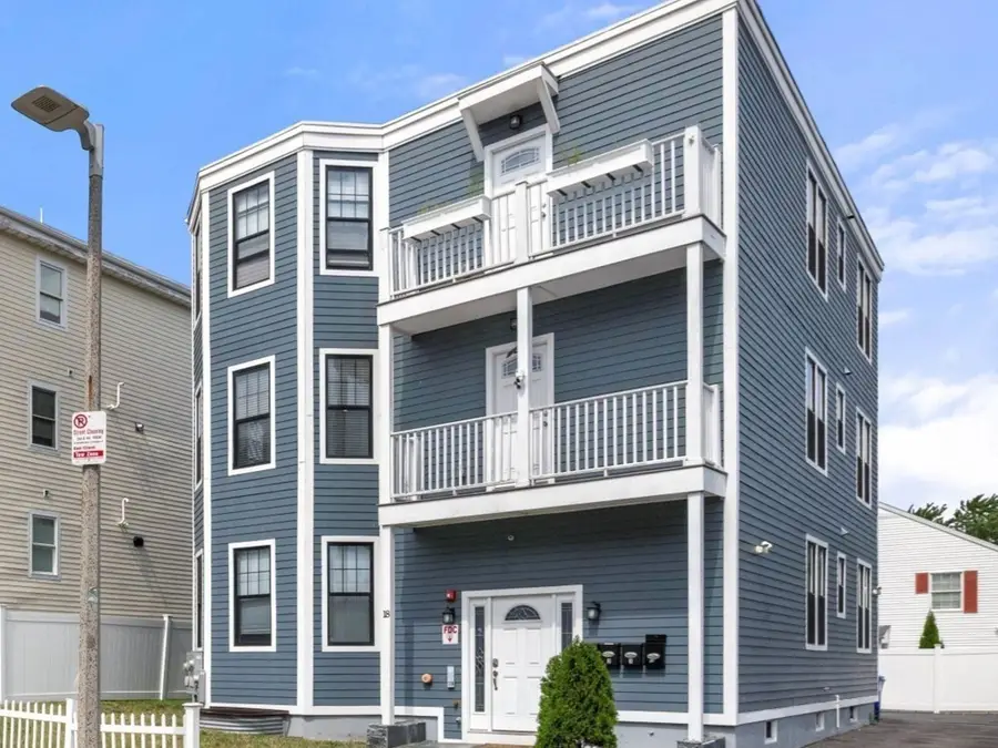 18 Albion St #2, Boston, MA 02119 - #2