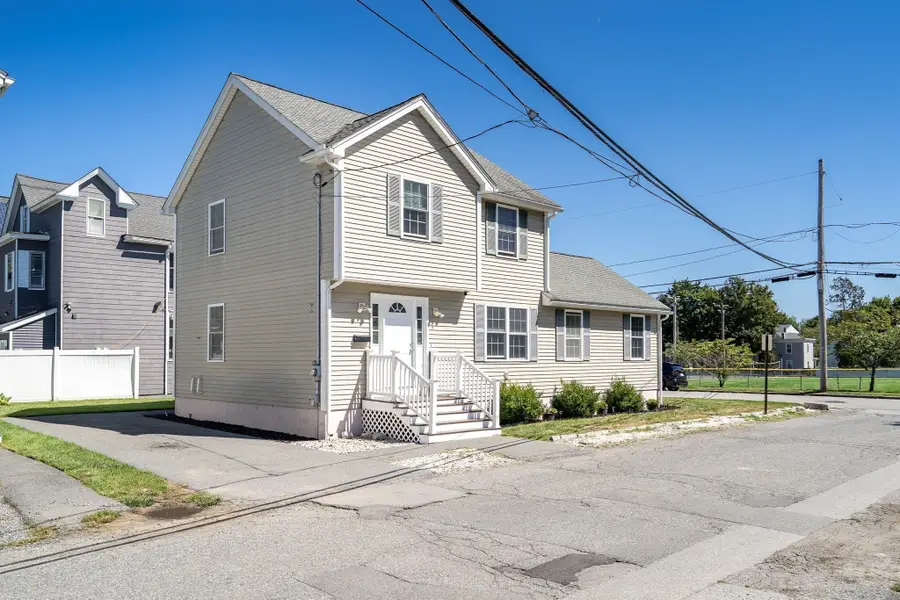 5 Wright Street #B, Lowell, MA 01854 - #2