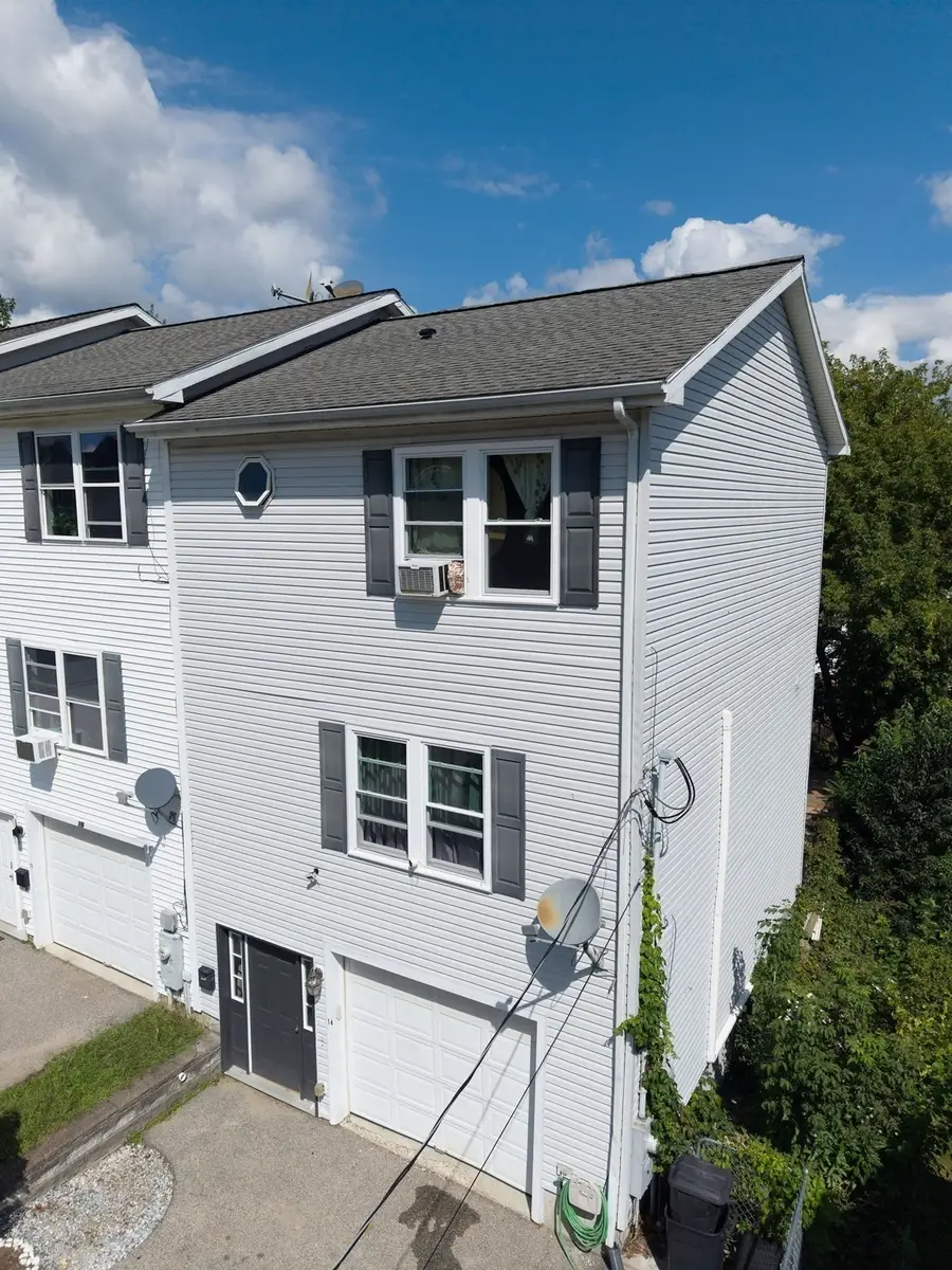 14 Sherburne Ave, Worcester, MA 01606 - #2